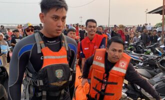Tim SAR Temukan Raka 14 Tahun Meninggal di Dasar Sungai Musi