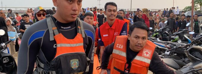 Tim SAR Temukan Raka 14 Tahun Meninggal di Dasar Sungai Musi