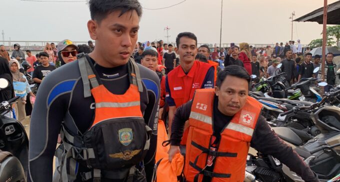 Tim SAR Temukan Raka 14 Tahun Meninggal di Dasar Sungai Musi