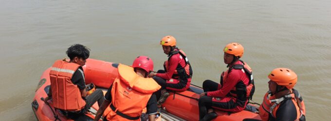 Perahu Ditabrak Speedboat di Sungai Musi, 1 Warga Gandus Tenggelam