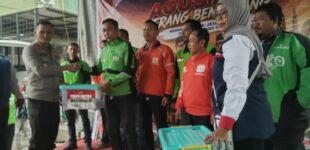Agustus Terang Benderang, Kapolda Sumsel Beri Bantuan ke 500 Pahlawan Pencari Nafkah