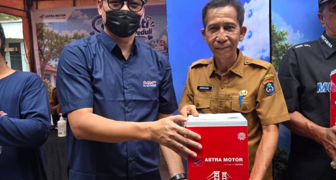 Satu Hati, Astra Motor Peduli, Hadir untuk Warga Terdampak Kabut Asap Karhutla di Kayuagung