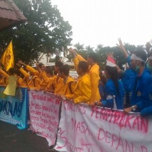 demo mahasiswa