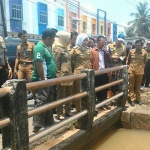 wawako tinjau banjir