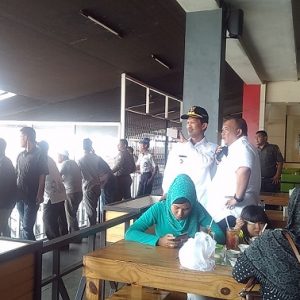 Pantau Proses Evakuasi
