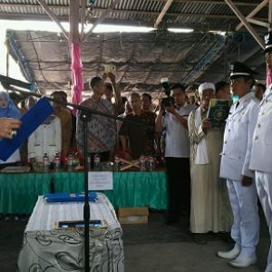 Lantik tiga kades