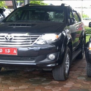 Mobil Dinas DPRD Sumsel