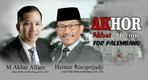 Akhor