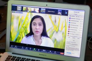 Dian Sastrowardoyo_b