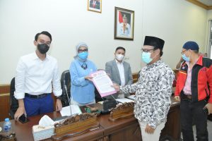 rapat dprd sumsel