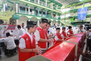Unilever x Kemenag RI - Rangkaian Kegiatan Program Pesantren Sehat Hijau Berdaya di Pesantren Asshiddiqiyah (7)